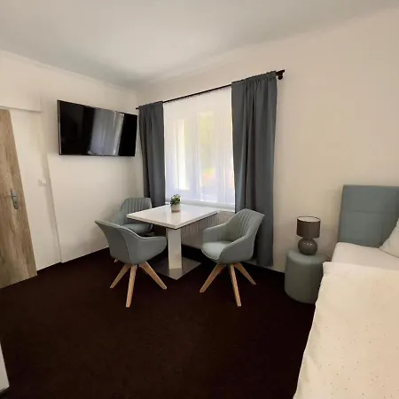 Aperol בית הארחה הרנסקו