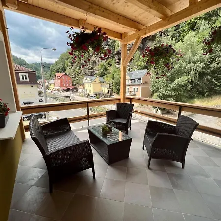 בית הארחה Aperol